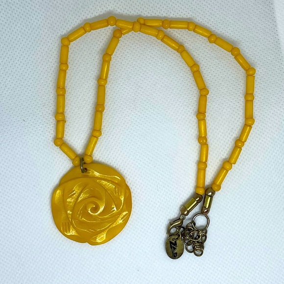 Yellow Carved Rose Necklace - Picture 2 of 2